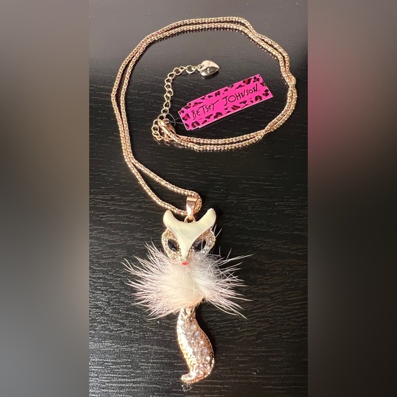 🦊 NWT! One Foxy Lady Rhinestone & Fur Necklace - Picture 2 of 8